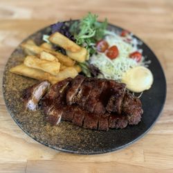Momonoki - Tonkatsu