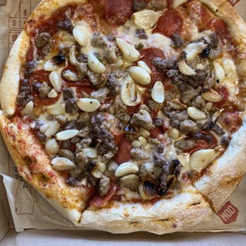 MOD Pizza - Mega Mad Dog w roasted garlic - Fast Food Near Me - Daly City, California