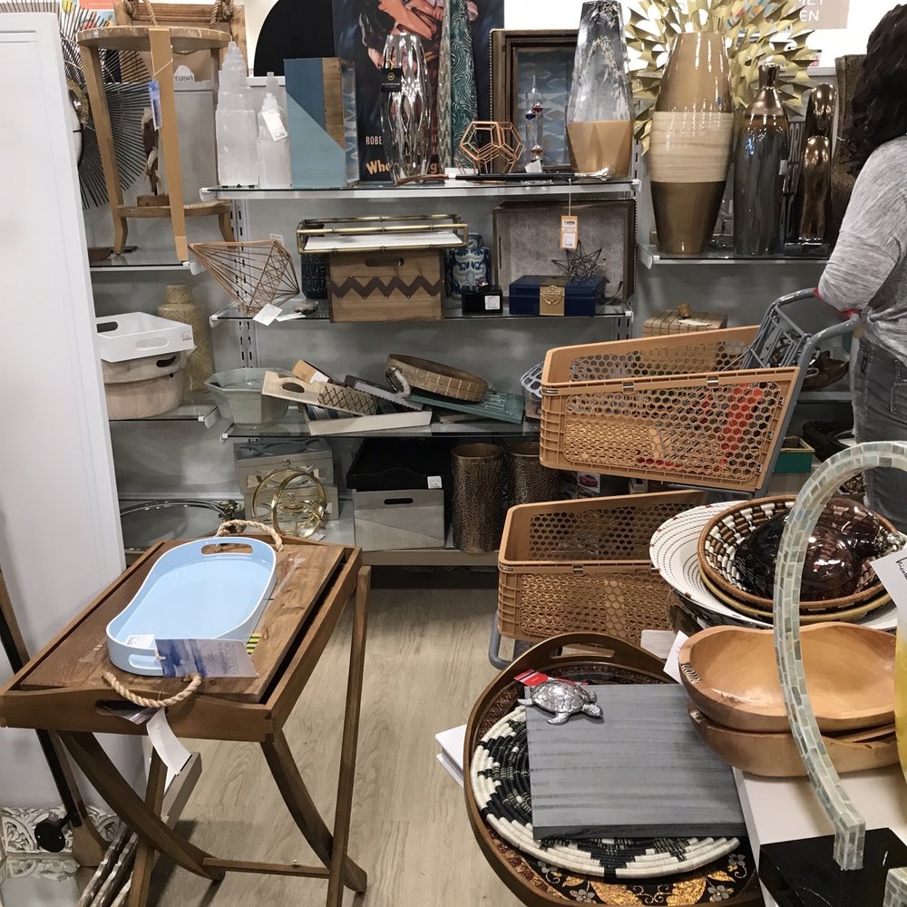 HomeGoods - Home Decor Near Me - Plano, Texas