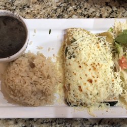 El Ranchero - The spinach enchiladas!