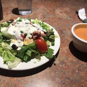 Hitching Post Restaurant & Saloon - Breakfast & Brunch Near Me - Green River, Wyoming