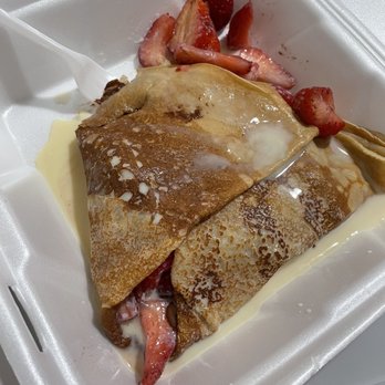 Ricas Crepas - This is the real one. About 2x the size of ricas.. - Creperies Near Me - Los Angeles, California