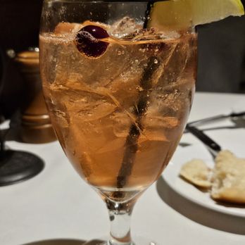 Shadowbrook - Bubbles & Berry Italian Soda - American Near Me - Capitola, California Shadowbrook - Bubbles & Berry Italian Soda - American Near Me - Capitola, California