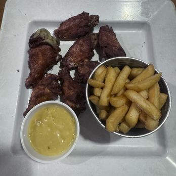 Flashback Diner & Coffeehouse - Flashback Wings - Diners Near Me - Davie, Florida