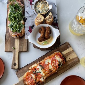 Java Nation - Spinach & Goat Cheese Croquettes, Margherita Flatbread, Serrano Ham & Arugula Flatbread, Artichoke & Spinach Dip - Coffee & Tea Near Me - N. Bethesda, Maryland