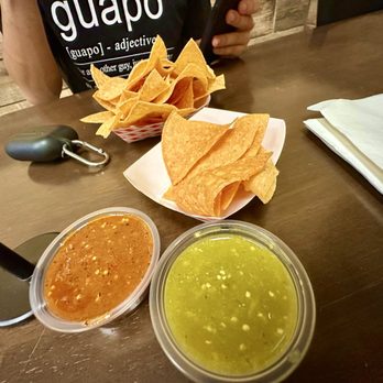 Taqueria El Tapatio - Fresh chips and salsa - Mexican Near Me - Valencia, California Taqueria El Tapatio - Fresh chips and salsa - Mexican Near Me - Valencia, California