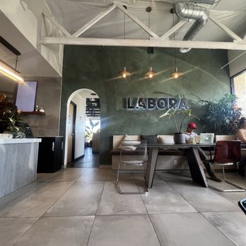 Labora - Kearny Mesa - Inside - Coffee & Tea Near Me - San Diego, California