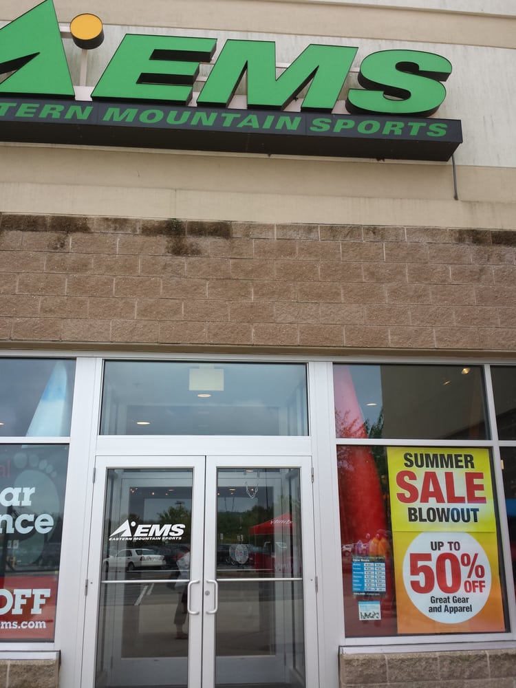 EASTERN MOUNTAIN SPORTS - Updated July 2025 - 351 E Russell St, Hadley ...