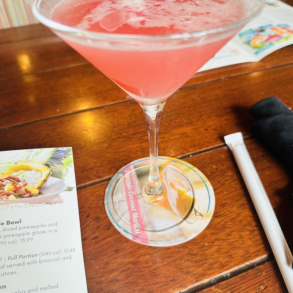 Bahama Breeze - Guava Goose Cosmo - Caribbean Near Me - Duluth, Georgia