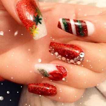 Nail Lovers  - Christmas nails - Nail Salons Near Me - Folsom, California