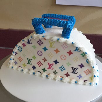 Baskin Robbins - a louis vuitton cake - Ice Cream & Frozen Yogurt Near Me - Kanata, Ontario