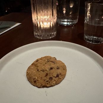 Hawksmoor - Oatmeal cookie - Steakhouses Near Me - Chicago, Illinois Hawksmoor - Oatmeal cookie - Steakhouses Near Me - Chicago, Illinois