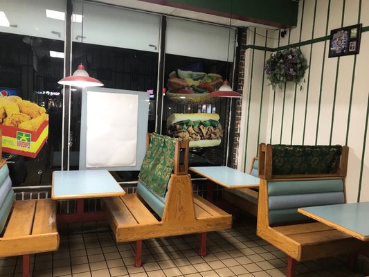 Brown's Chicken by null