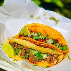 The Downtown Taco - Asada & Pastor...wanna bite?