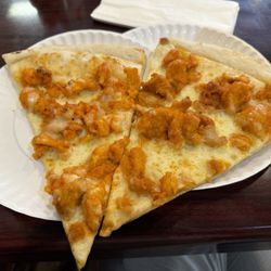 Taste Of Tuscany - Buffalo Chicken Pizza Slices