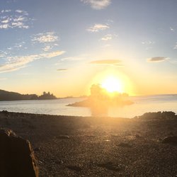 Seldovia Bed & Breakfast and Cabin Rental - Inside beach at sunset