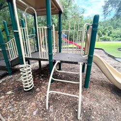 Alphonse Memorial Veterans Park - Playground
