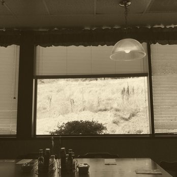 Golden Waffle Cafe - Breakfast & Brunch Near Me - Placerville, California