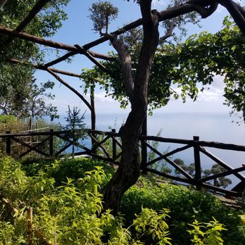 La Tagliata - Lush garden - Italian Near Me - Positano, SA