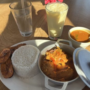 La Cocina de Mama - Dominican Near Me - Jamestown, North Carolina La Cocina de Mama - Dominican Near Me - Jamestown, North Carolina