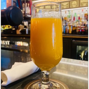 Basin 141 - Fresh orange juice... - Pubs Near Me - Montrose, California