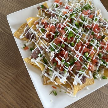 La Conquistadora - Vegetarian nachos - Mexican Near Me - Surrey, British Columbia