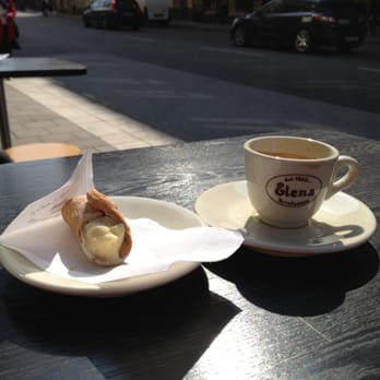 Caffè Ugo - En stilla fika på uteserveringen. - Coffee & Tea Near Me - Stockholm, Alberta Caffè Ugo - En stilla fika på uteserveringen. - Coffee & Tea Near Me - Stockholm, Alberta