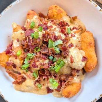 Renard's Cheese - Loaded Cheese Curds - Cheese Shops Near Me - Sturgeon Bay, Wisconsin Renard's Cheese - Loaded Cheese Curds - Cheese Shops Near Me - Sturgeon Bay, Wisconsin