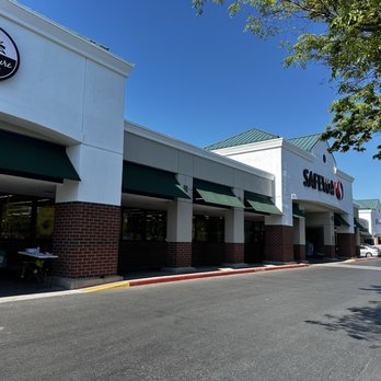Safeway - Grocery Near Me - Davis, California