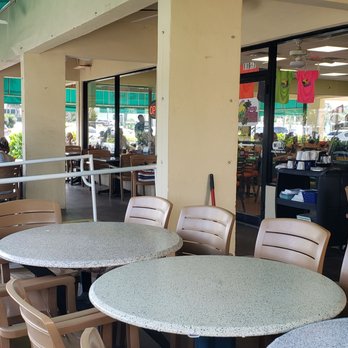 Juno Beach Cafe - Outside - Breakfast & Brunch Near Me - Juno Beach, Florida