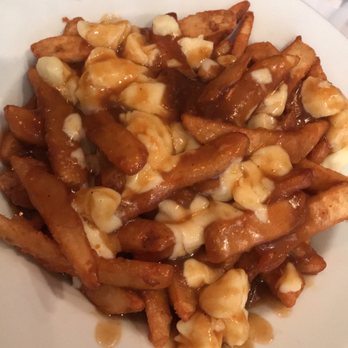 3 Brasseurs- McGill - Poutine - Pubs Near Me - Montreal, Quebec 3 Brasseurs- McGill - Poutine - Pubs Near Me - Montreal, Quebec