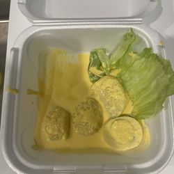 El Pollo Perucho - Papa a La Huancaina
