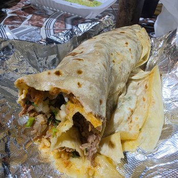 Tacos Giyo - Mexican Near Me - Paramount, California