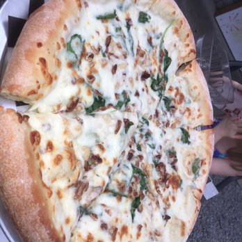 Dave's Pizza - The Nonna pizza - Pizza Near Me - Homewood, Alabama