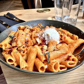 The Kennedy - Spicy Rigatoni - Wine Bars Near Me - Knoxville, Tennessee The Kennedy - Spicy Rigatoni - Wine Bars Near Me - Knoxville, Tennessee