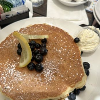 Broken Yolk Cafe - Breakfast & Brunch Near Me - El Cajon, California Broken Yolk Cafe - Breakfast & Brunch Near Me - El Cajon, California