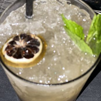 Moani Waikiki - Seafood Near Me - Honolulu, Hawaii