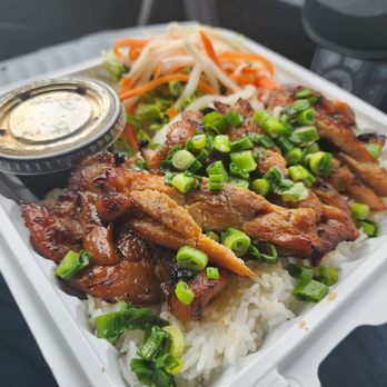Viet's Taste - Chicken rice - Vietnamese Near Me - Silverdale, Washington Viet's Taste - Chicken rice - Vietnamese Near Me - Silverdale, Washington
