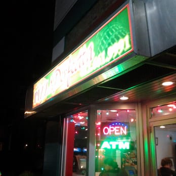 Pizza Perfectta - the storefront on a rainy night - Pizza Near Me - Pittsburgh, Pennsylvania Pizza Perfectta - the storefront on a rainy night - Pizza Near Me - Pittsburgh, Pennsylvania