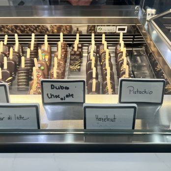 Cia di Gelateria - Gelato Near Me - Folsom, California