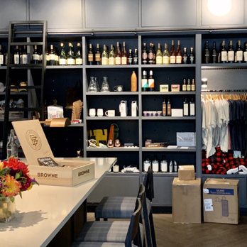 Browne Family Vineyards - the wine selection in the tasting room - Wine Bars Near Me - Seattle, Washington
