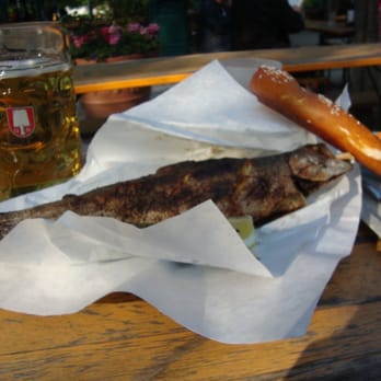 Waldwirtschaft Großhesselohe - Bavarian Near Me - Pullach, BY