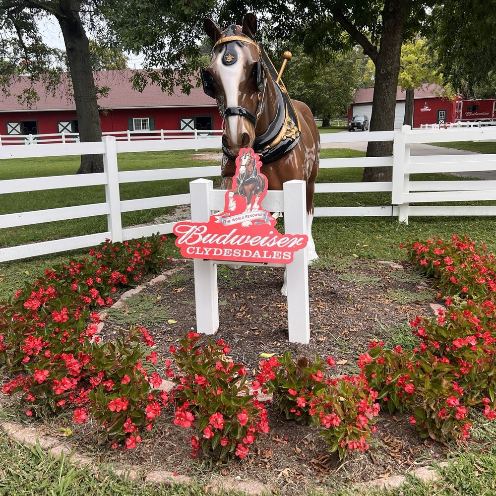 Grant's Farm - Attraction Farms Near Me - St. Louis, Missouri