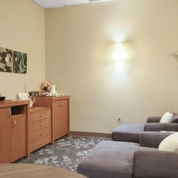 About Faces Day Spa & Salon