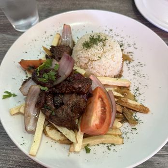 Mancora Peruvian Cuisine - Lomo Saltado - Peruvian Near Me - Alhambra, California Mancora Peruvian Cuisine - Lomo Saltado - Peruvian Near Me - Alhambra, California
