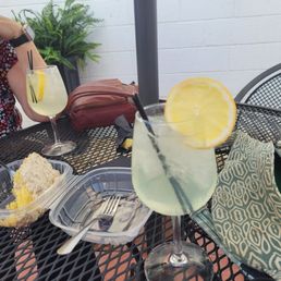 Lemonchello, titos,    and pigpickin cake!