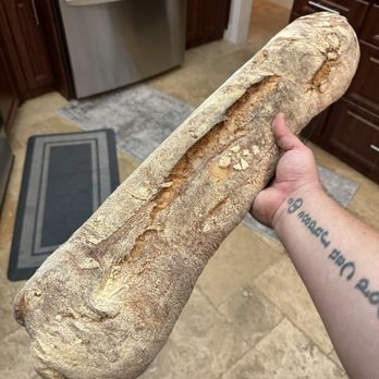 Spaghetto - This bread is phenomenal. - Italian Near Me - Davie, Florida Spaghetto - This bread is phenomenal. - Italian Near Me - Davie, Florida
