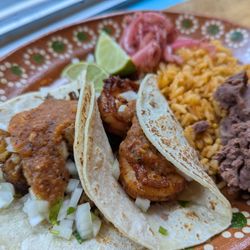 El Este Taqueria Tacos & Cervezas - Barbacoa and shrimp tacos, with rice and beans