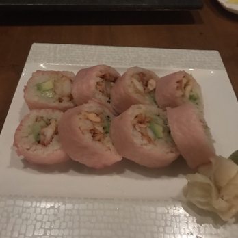 Sapps - Lobster sushi roll - Japanese Near Me - Long Island City, New York Sapps - Lobster sushi roll - Japanese Near Me - Long Island City, New York