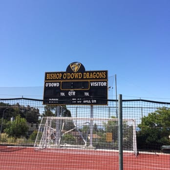 Bishop O'Dowd High School - Middle Schools & High Schools Near Me - Oakland, California
